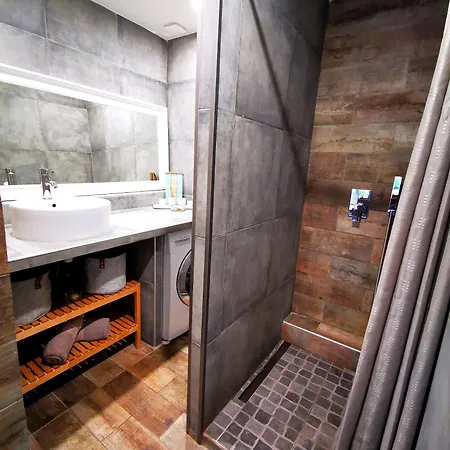 Instant Cosy Отель *